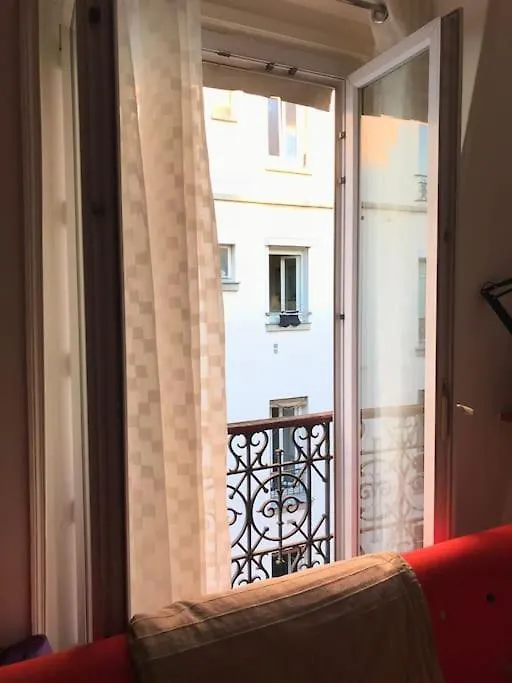 Cosy A Montmartre, A 15 Min Du Sacre-coeur Appartamento *