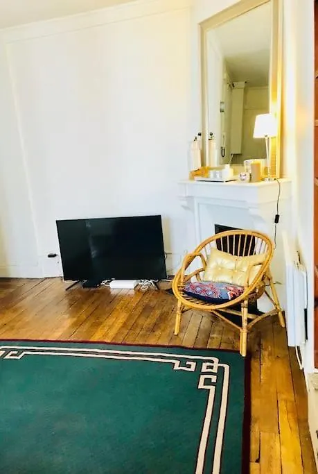 Cosy A Montmartre, A 15 Min Du Sacre-coeur *